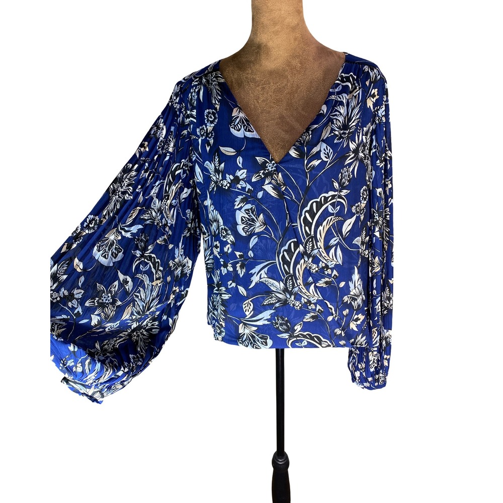 WHBM Floral V-Neck Blouse Pleated Balloon Sleeve Blue Size 8 Draped Flowy Career